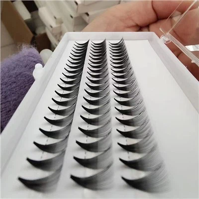 20D Premade Mega Volume Lashes